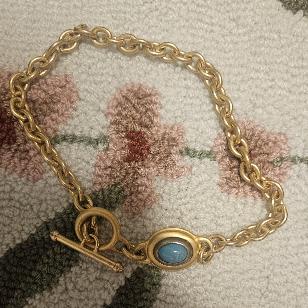 Gorgeous gold link necklace  turquoise